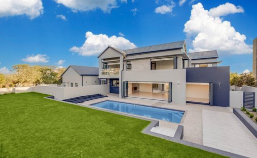 House in Midrand, Gauteng, South Africa 1
