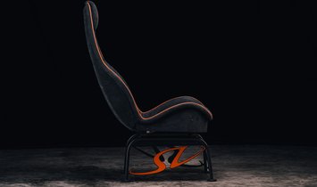 Lamborghini Diablo SV Table and Chairs
