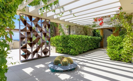 Villa in Anavissos, Attica, Greece 1
