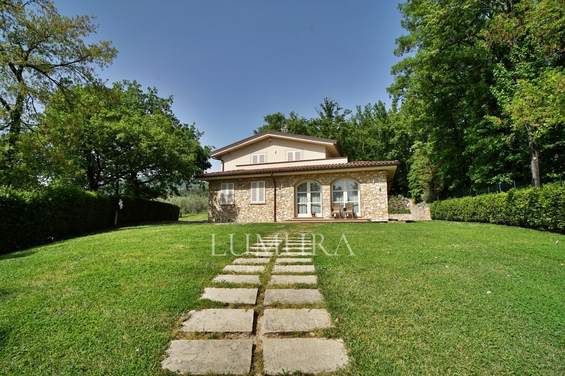 Villa in Area Monte San Quirico - Sant'Alessio, Lucca, Tuscany 4 - 13829123
