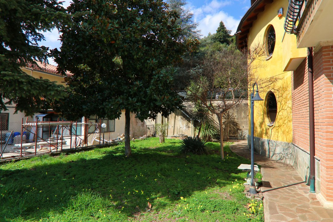 Villa in Eboli, Campania, Italy 2 - 14352692