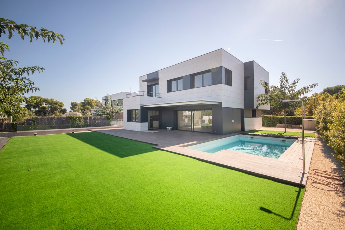 Villa in Sant Andreu de Llavaneres, Catalonia, Spain 3 - 14355444