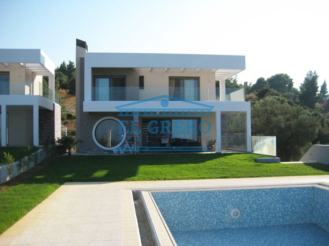 Villa in Pallini Municipal Unit, Macedonia and Thrace, Greece 1 - 14352543