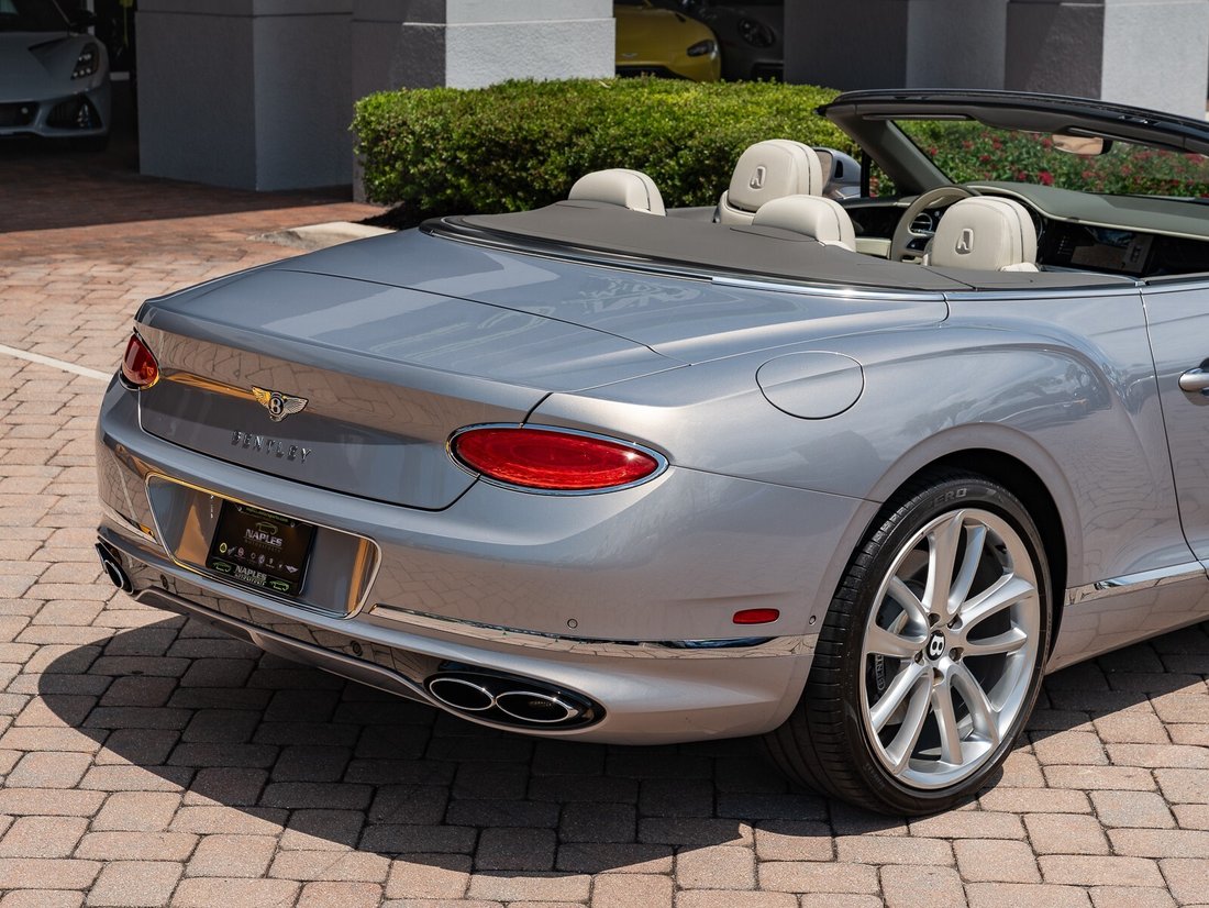 Cabriolet in Naples, FL 3 - 14349602