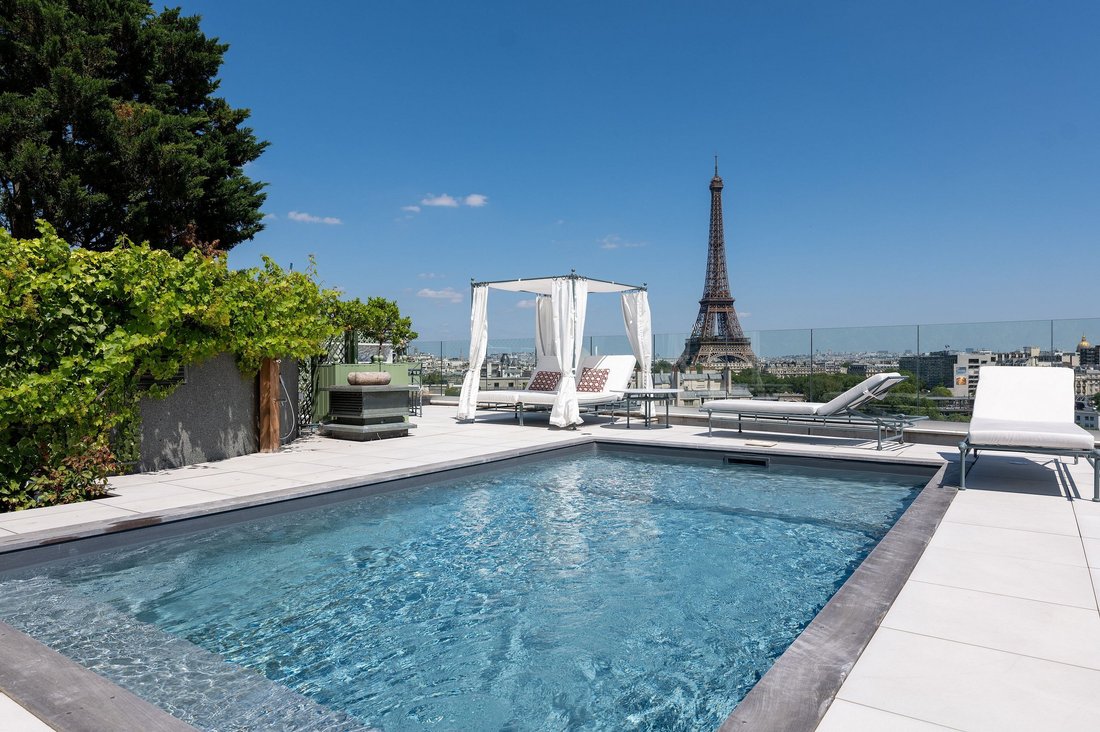 Apartment in Bois de Boulogne, Paris 16e Arrondissement, Paris 5 - 14025657