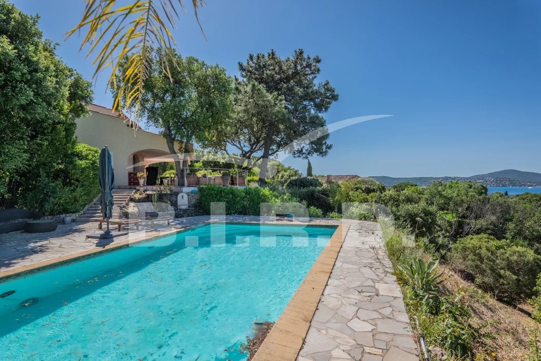 Sole AgentVilla Sea View In In Grimaud, Provence Alpes Côte D'azur