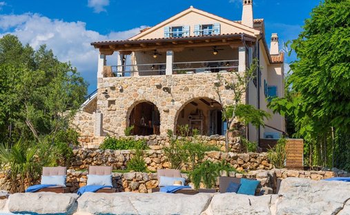 Villa in Sveti Vid-Miholjice, Primorje-Gorski Kotar County, Croatia 1