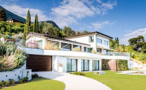 Villa en Gardone Riviera, Lombardía, Italia 1