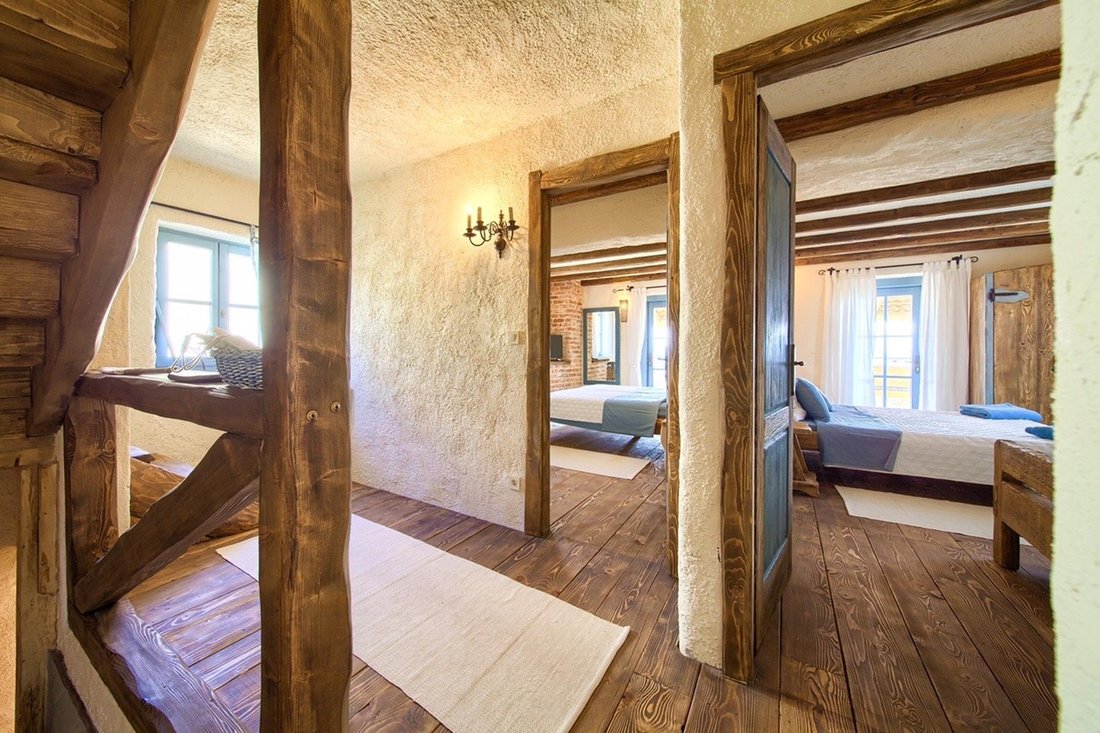 Villa in Sveti Vid-Miholjice, Primorje-Gorski Kotar County, Croatia 4 - 14355178
