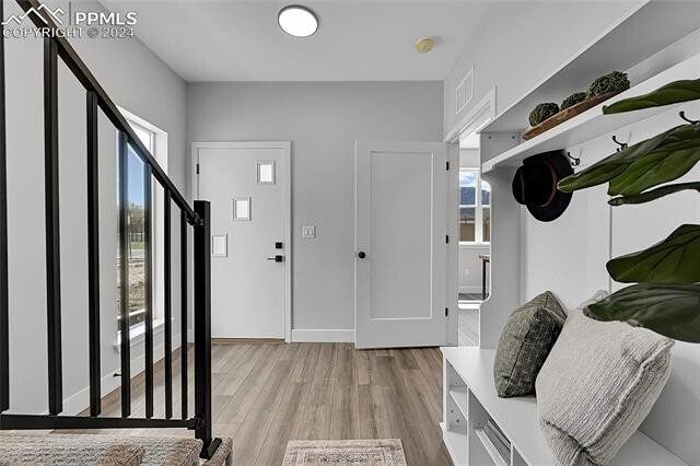 House in Colorado Springs, Colorado, United States 4 - 14348870