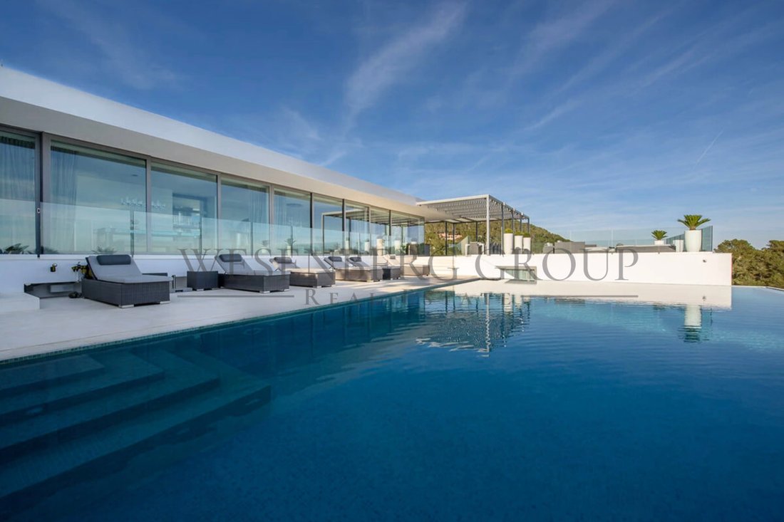 Villa in Ca na Negreta, Santa Eularia des Riu, Balearic Islands 3 - 12730535