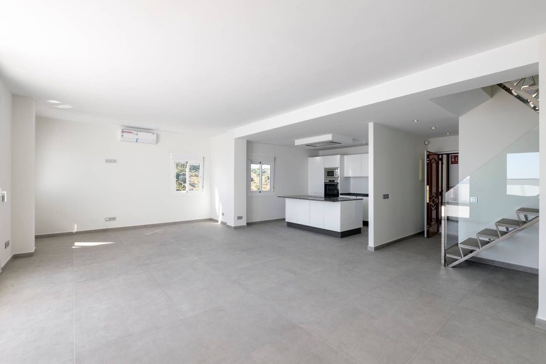 Apartment in Estepona, Andalusia, Spain 5 - 14352088