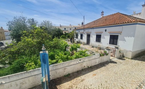 Land in Alcantarilha, Algarve, Portugal 1