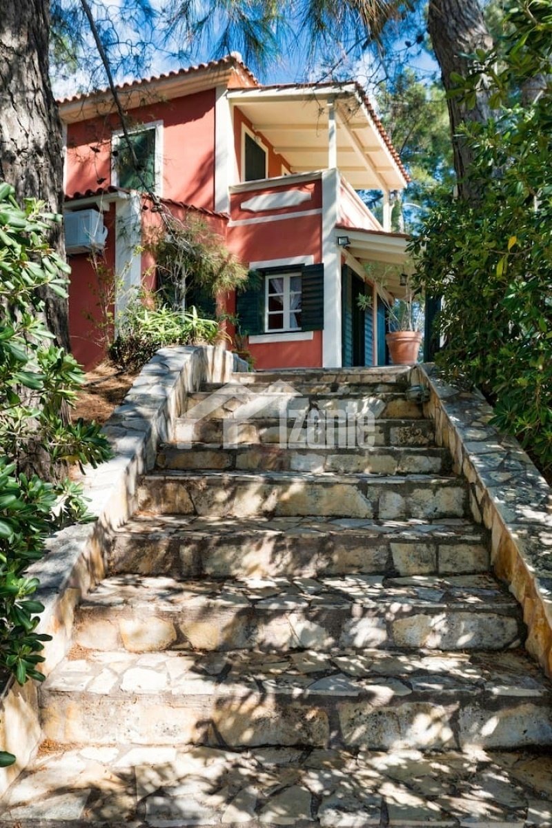 Villa in Municipal Commune of Zakynthos, Peloponnese, Western Greece and the Ionian, Greece 4 - 14352563