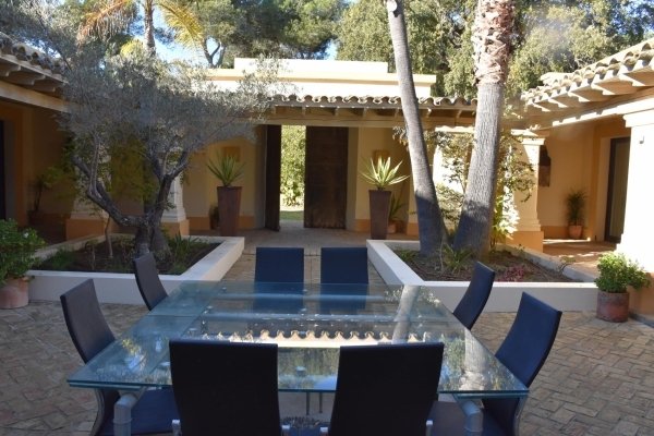 Villa in Sotogrande, San Roque, Andalusia 2 - 14356423