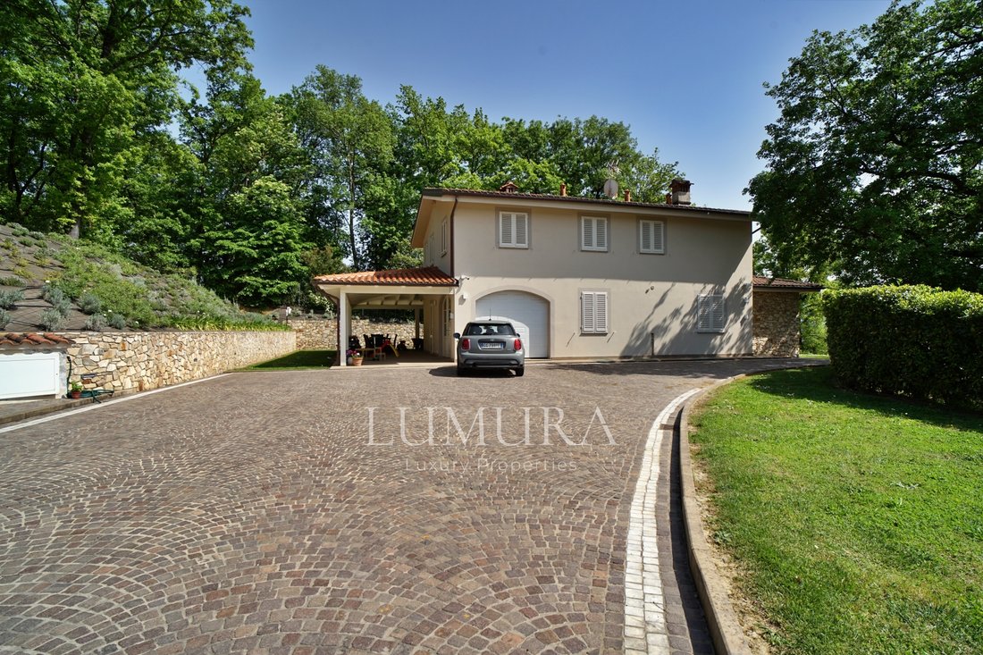 Villa in Area Monte San Quirico - Sant'Alessio, Lucca, Tuscany 2 - 13829123