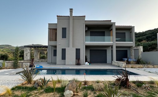 Villa in Platanias, Griechenland 1