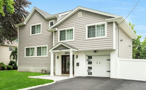 House in Paramus, New Jersey, United States 1