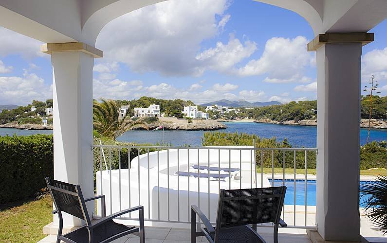 Villa in Cala d'Or, Santanyi, Balearic Islands 2 - 14358266