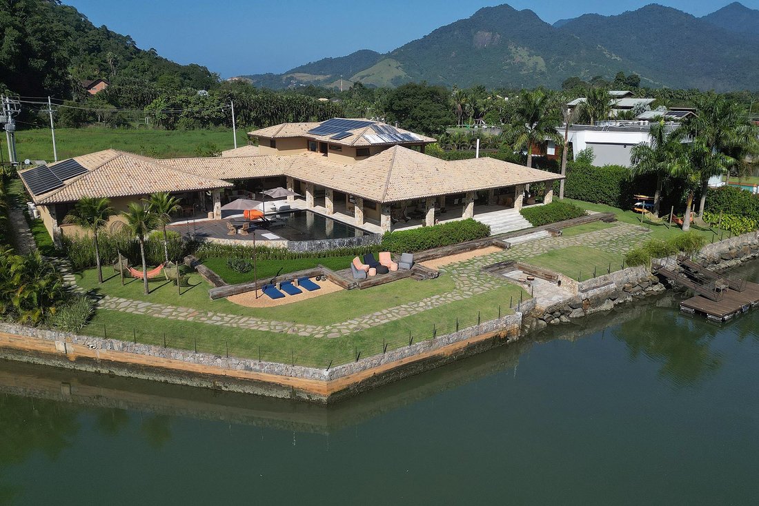 House in Mangaratiba, State of Rio de Janeiro, Brazil 1 - 14357005