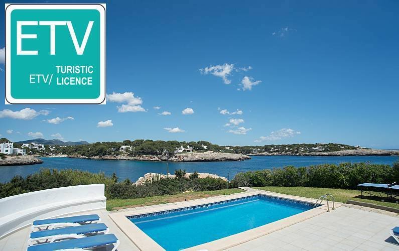 Villa in Cala d'Or, Santanyi, Balearic Islands 1 - 14358266