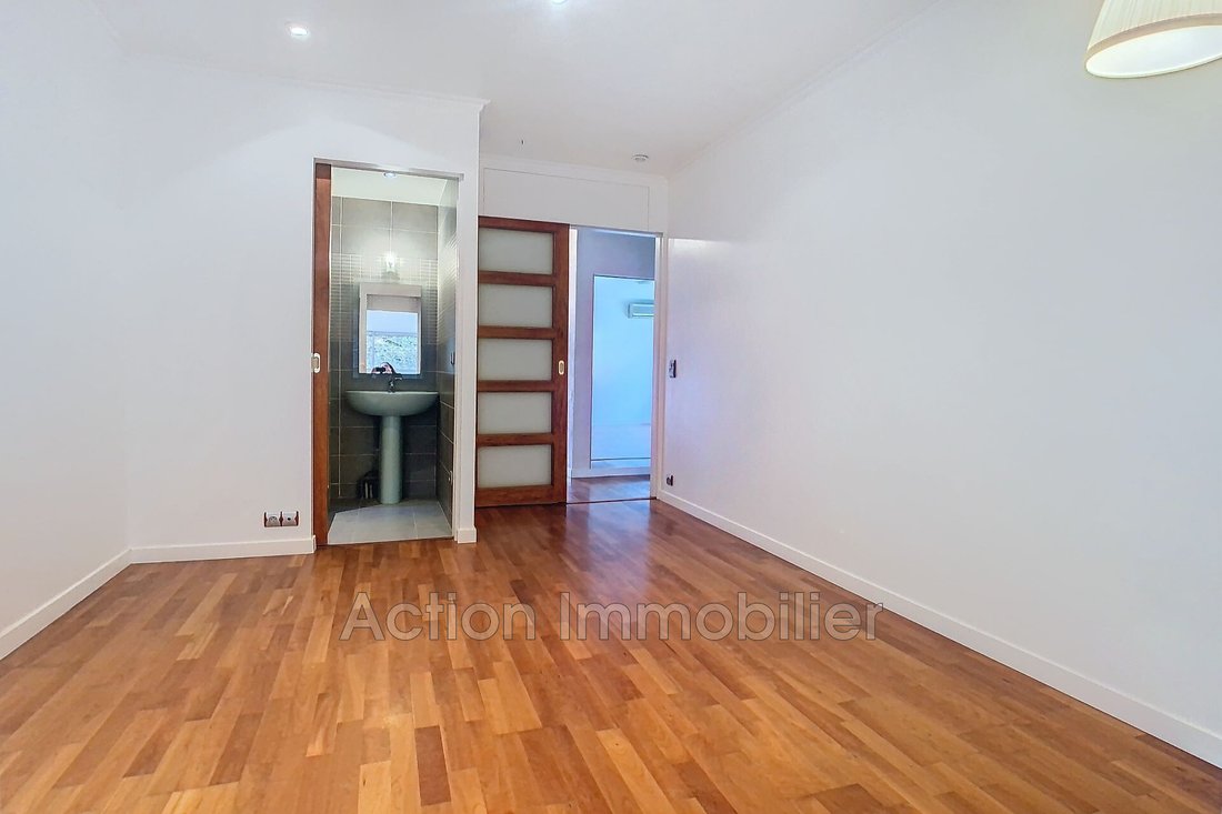 Apartment in Cimiez, Nice, France 5 - 14357235