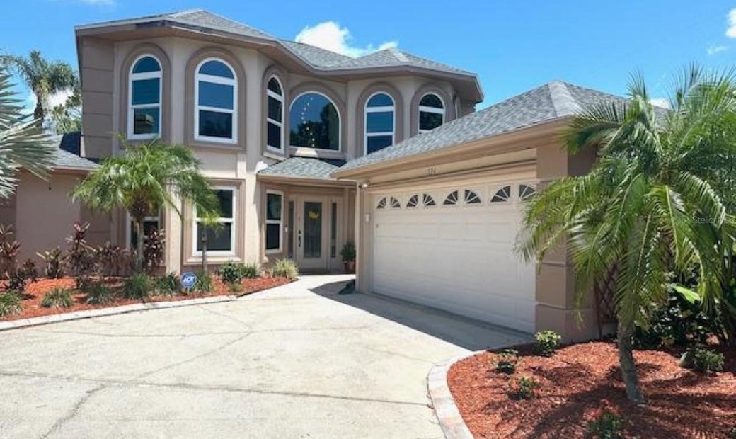 Listings by CENTURY 21 Real Estate Champions United States JamesEdition