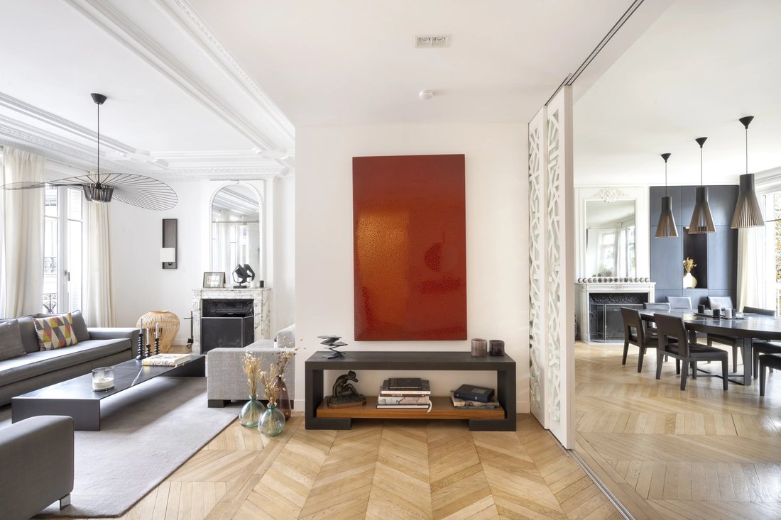 Paris 6th District A Superb 4 Bed Apartment In Paris, France For Sale