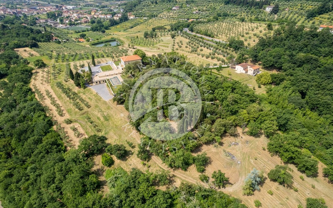 Villa in Vergine, Pistoia, Tuscany 2 - 14364415