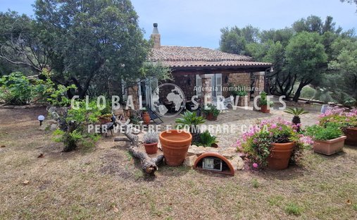 Villa in San Pantaleo, Olbia, Italy 1