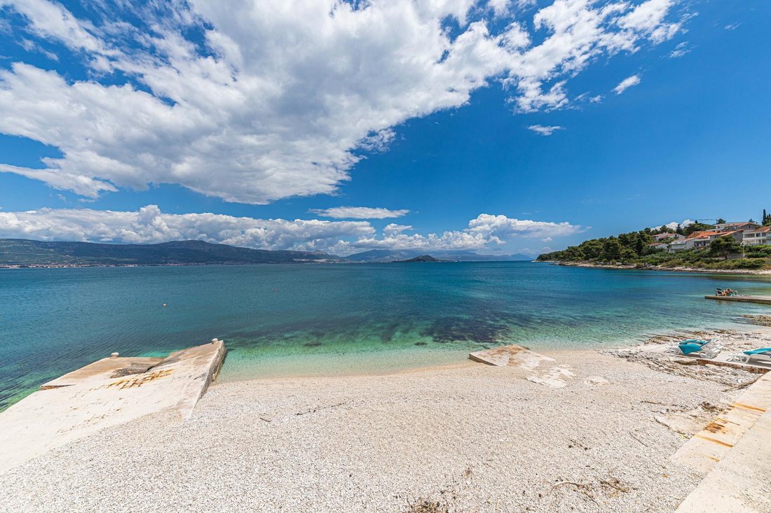 Villa in Mastrinka, Split-Dalmatia County, Croatia 3 - 14363668
