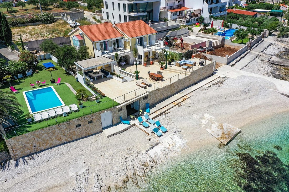 Villa in Mastrinka, Split-Dalmatia County, Croatia 1 - 14363668