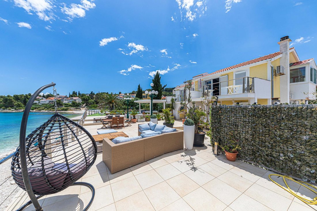 Villa in Mastrinka, Split-Dalmatia County, Croatia 4 - 14363668