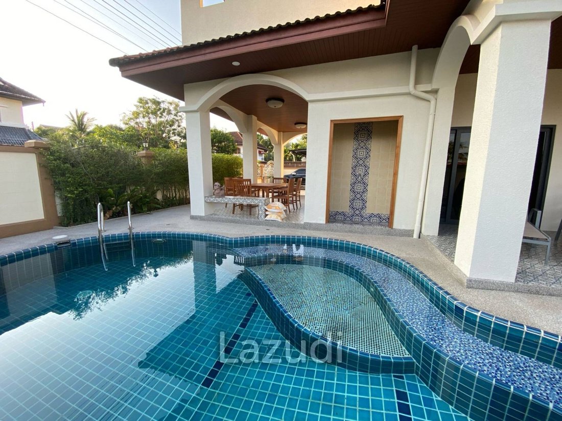 Villa in Kathu, Phuket, Thailand 2 - 14363708