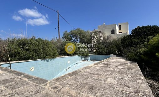House in Aegina, Attica, Greece 1