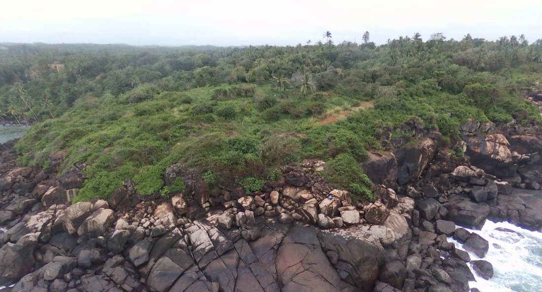 Land in Dondra, Southern Province, Sri Lanka 3 - 14363045