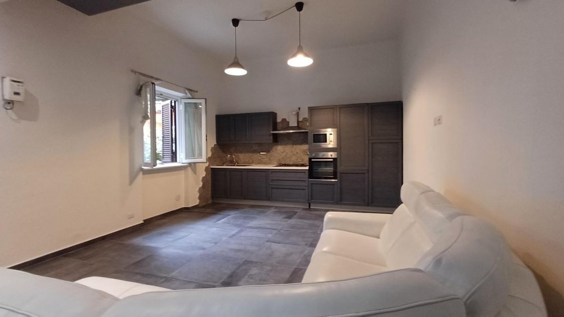 House in Marina di Carrara, Tuscany, Italy 1 - 14363068