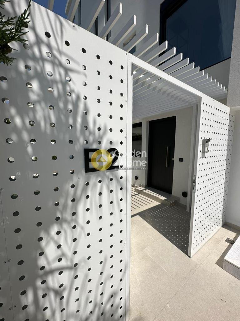 House in Voula, Attica, Greece 1 - 14362880