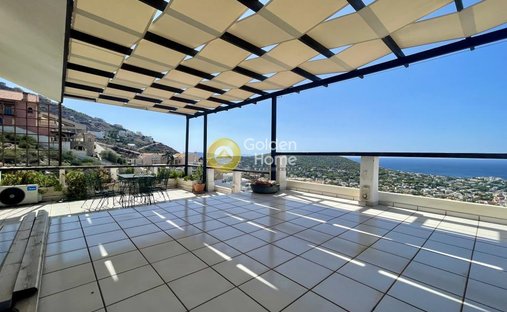 House in Saronida, Attica, Greece 1