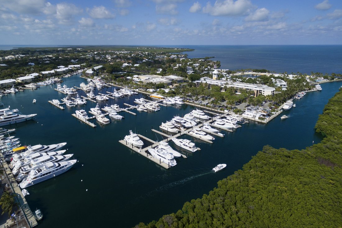 Yacht Slip Dockage in Key Largo, Florida, United States 3 - 14364686