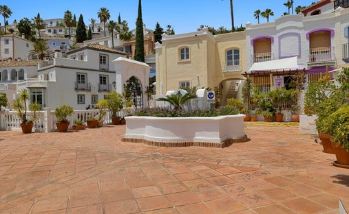 Casa a La Quinta, Benahavís, Andalusia 1