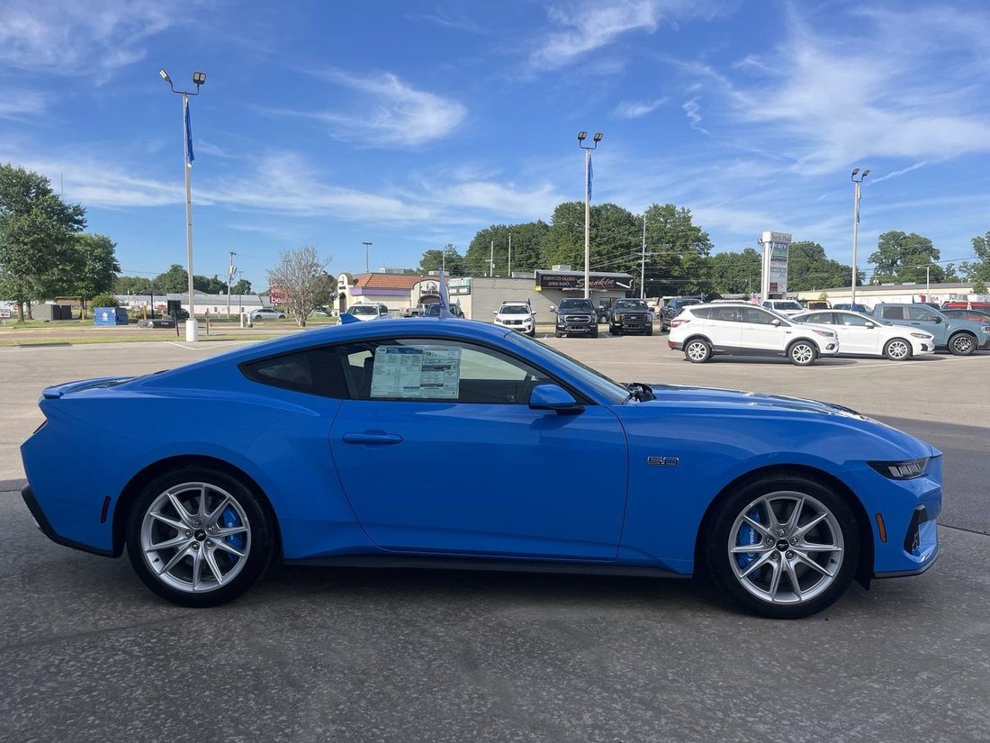 Coupe in Covington, TN, United States 2 - 14361965