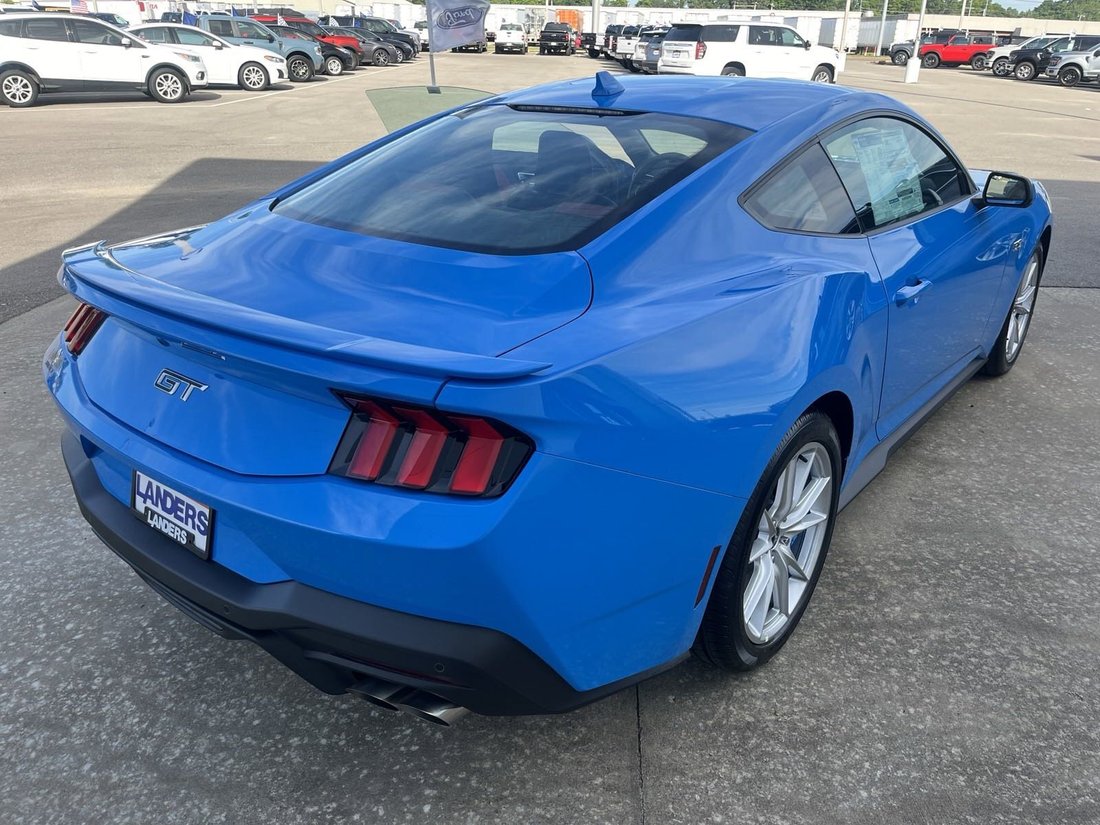 Coupe in Covington, TN, United States 3 - 14361965