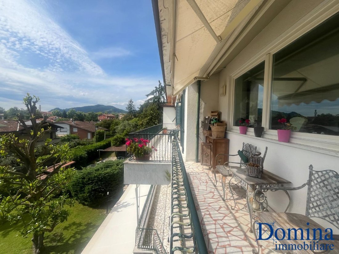 Country House in Center, Massa, Italy 1 - 14368449