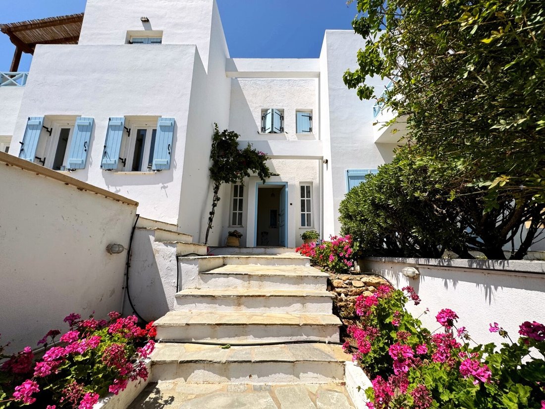 Villa in Syros, Aegean, Greece 2 - 13015087