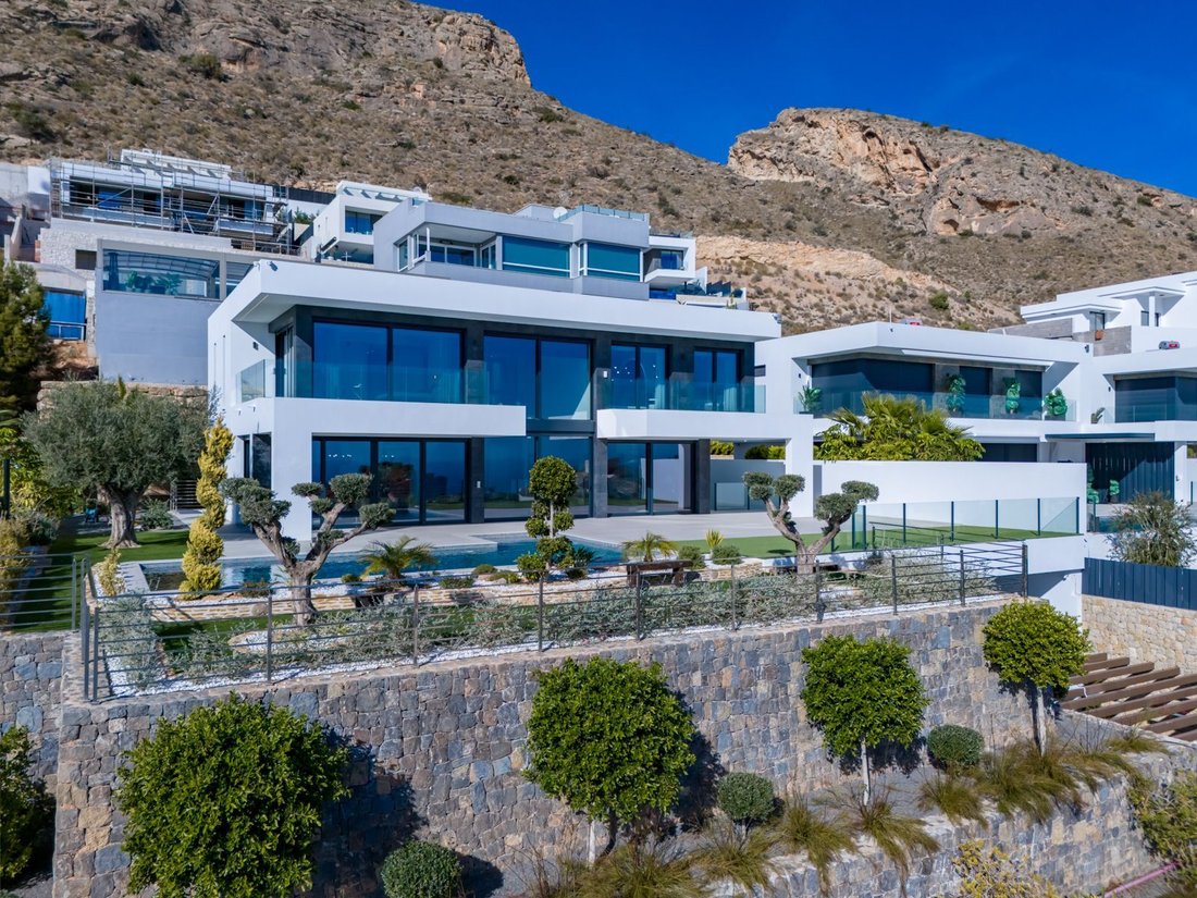 Villa in Finestrat, Valencian Community, Spain 4 - 12409341