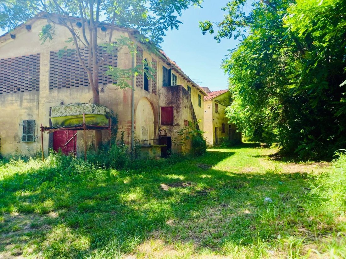 Castelnuovo d'Elsa, Castelfiorentino, Tuscany 2 - 14368443