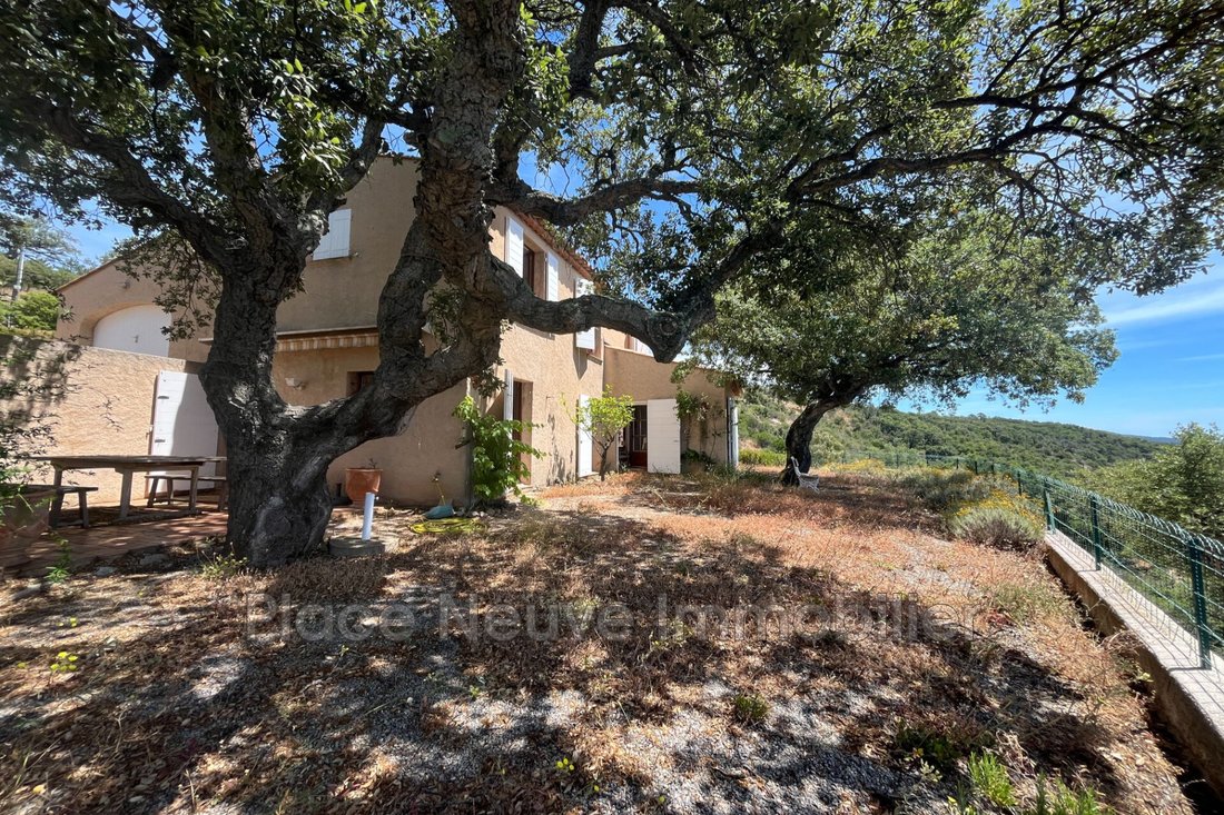 Villa in Le Plan-de-la-Tour, Provence-Alpes-Côte d'Azur, France 2 - 14361174