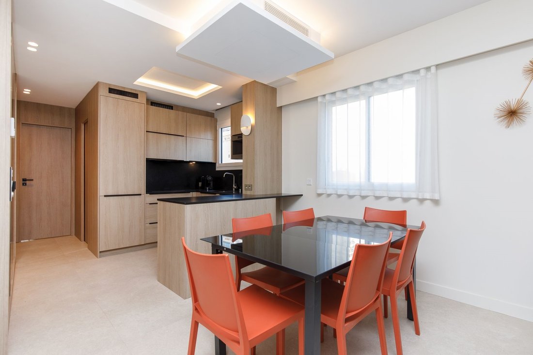 Apartment in Saint Nicolas, Cannes, France 4 - 14369726