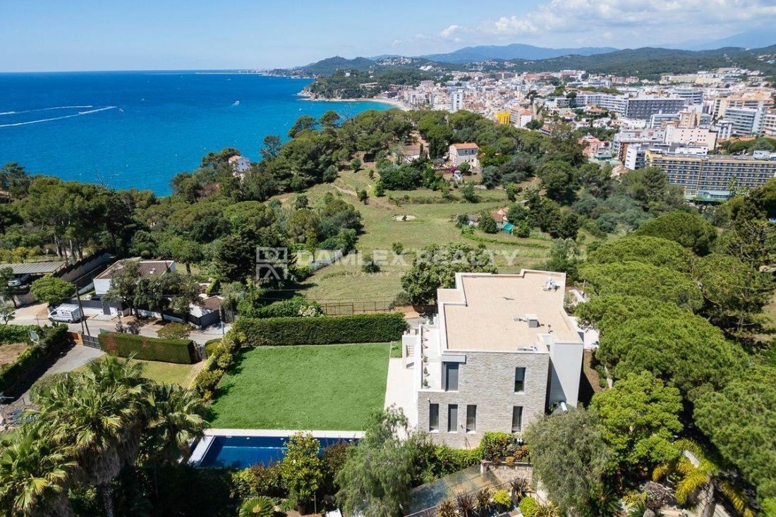 House in Lloret de Mar, Catalonia, Spain 4 - 14373972